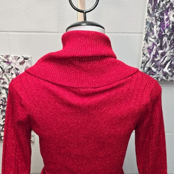 Byer California Vibrant Shimmery Red Cowl Neck Sweater - Picture 7 of 9